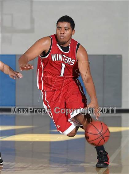 Thumbnail 2 in Winters vs. American Canyon (Les Curry Invitational) photogallery.