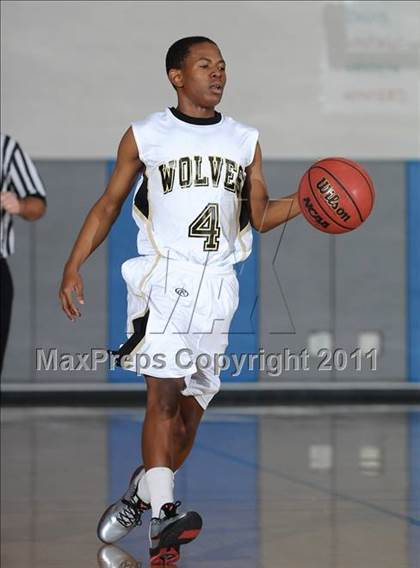 Thumbnail 1 in Winters vs. American Canyon (Les Curry Invitational) photogallery.