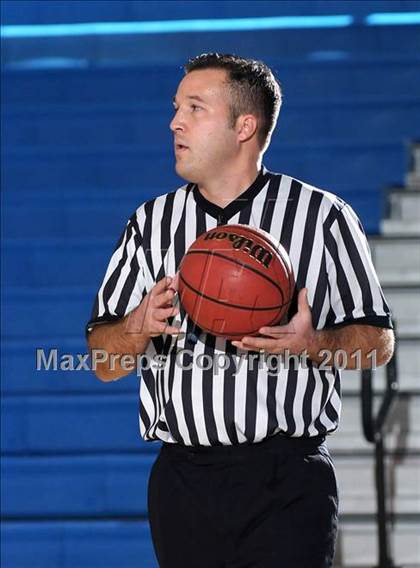 Thumbnail 2 in Winters vs. American Canyon (Les Curry Invitational) photogallery.