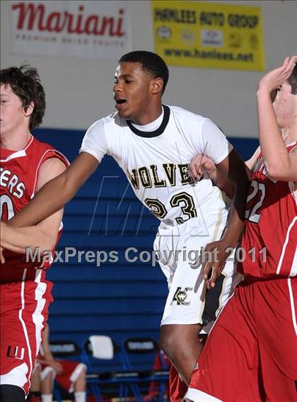 Thumbnail 2 in Winters vs. American Canyon (Les Curry Invitational) photogallery.