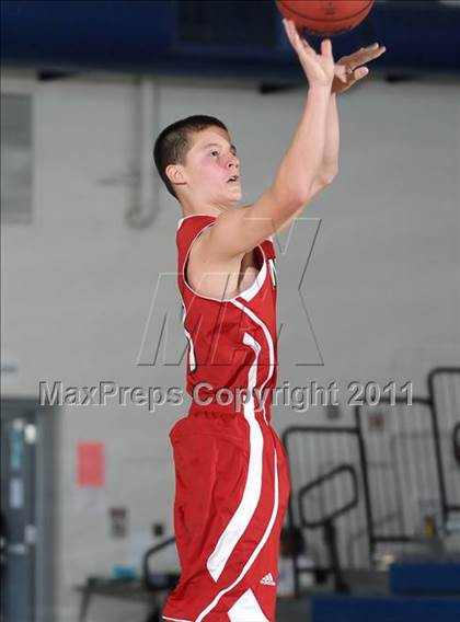 Thumbnail 2 in Winters vs. American Canyon (Les Curry Invitational) photogallery.