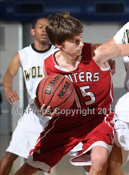 Thumbnail 3 in Winters vs. American Canyon (Les Curry Invitational) photogallery.