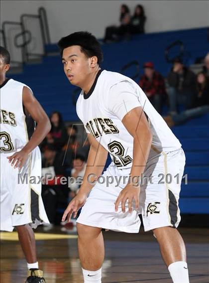 Thumbnail 3 in Winters vs. American Canyon (Les Curry Invitational) photogallery.