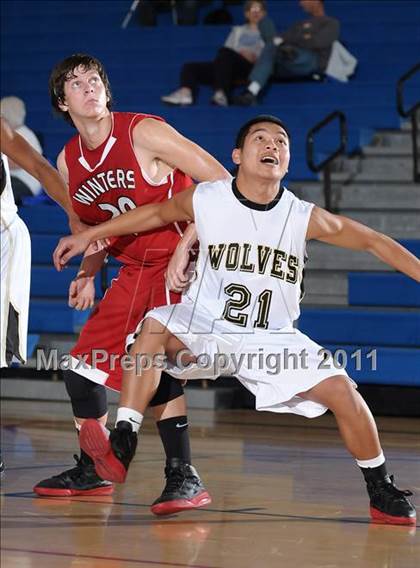 Thumbnail 3 in Winters vs. American Canyon (Les Curry Invitational) photogallery.