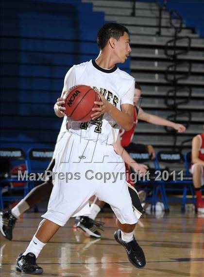 Thumbnail 3 in Winters vs. American Canyon (Les Curry Invitational) photogallery.