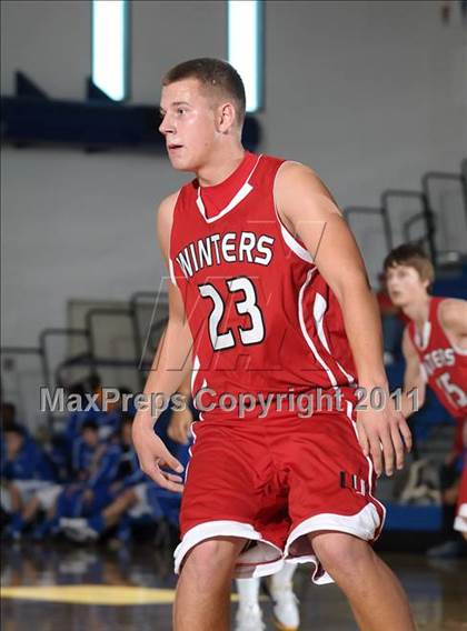 Thumbnail 2 in Winters vs. American Canyon (Les Curry Invitational) photogallery.
