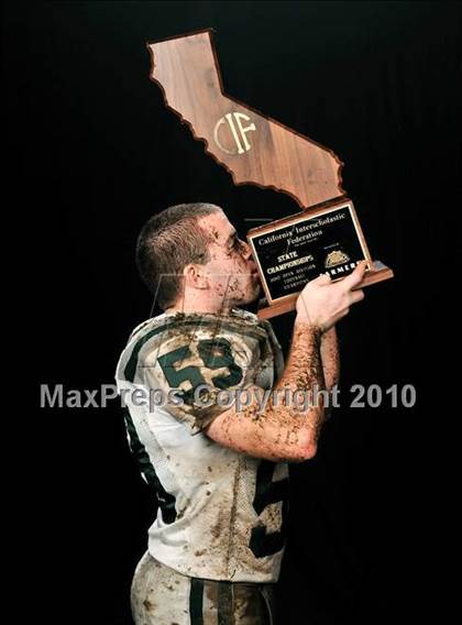Thumbnail 1 in De La Salle (CIF State Open Division Trophy Photos) photogallery.