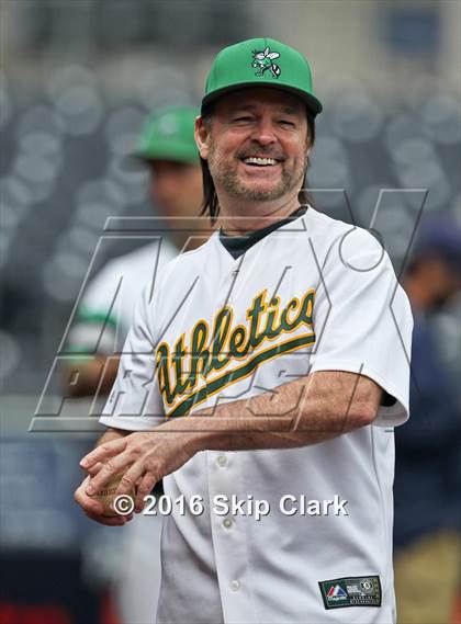 Thumbnail 1 in Lincoln vs. El Cajon Valley photogallery.