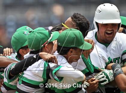 Thumbnail 2 in Lincoln vs. El Cajon Valley photogallery.