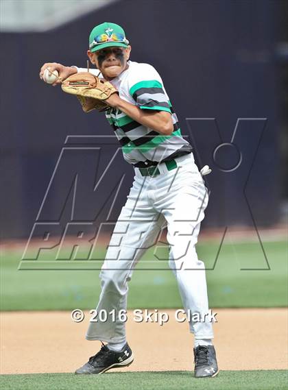 Thumbnail 1 in Lincoln vs. El Cajon Valley photogallery.