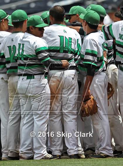 Thumbnail 3 in Lincoln vs. El Cajon Valley photogallery.