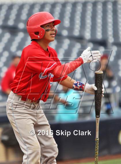 Thumbnail 3 in Lincoln vs. El Cajon Valley photogallery.
