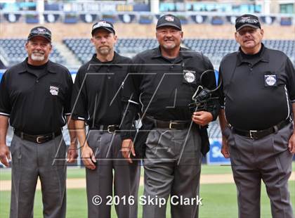 Thumbnail 1 in Lincoln vs. El Cajon Valley photogallery.