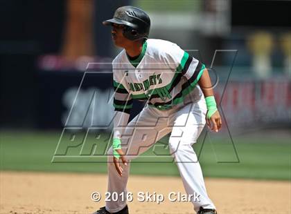 Thumbnail 3 in Lincoln vs. El Cajon Valley photogallery.
