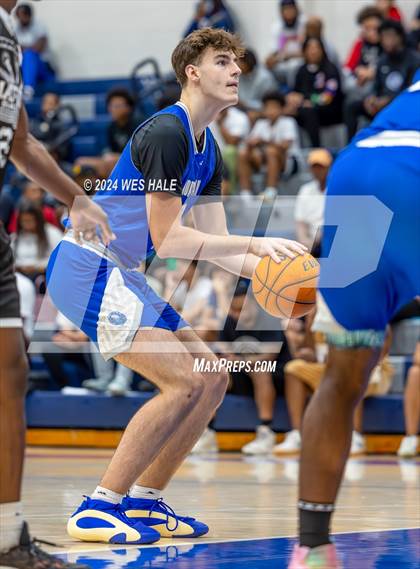 Thumbnail 3 in Moravian Prep vs Platform Select (Mid-South Basketball Classic) photogallery.
