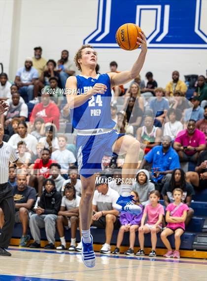 Thumbnail 2 in Moravian Prep vs Platform Select (Mid-South Basketball Classic) photogallery.