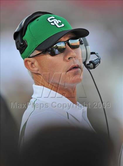 Thumbnail 3 in Plano West vs Carroll (Tom Landry Classic) photogallery.