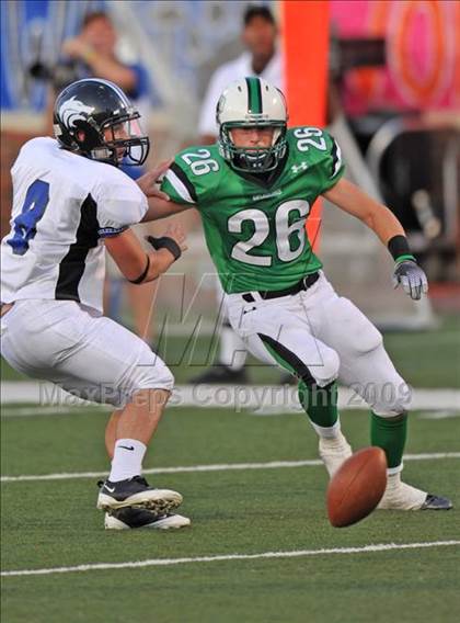 Thumbnail 3 in Plano West vs Carroll (Tom Landry Classic) photogallery.