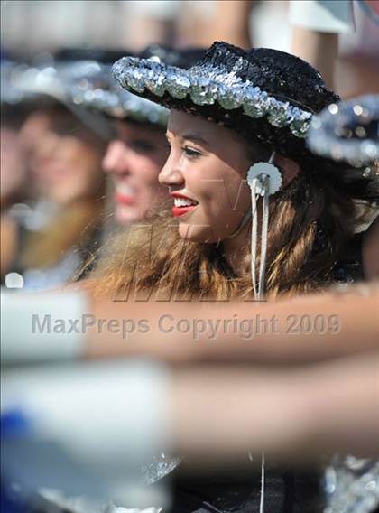 Thumbnail 2 in Plano West vs Carroll (Tom Landry Classic) photogallery.