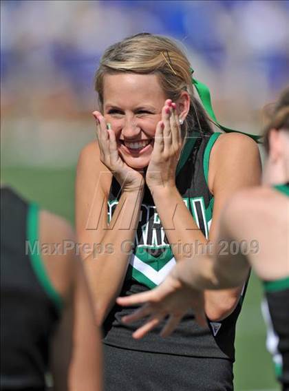 Thumbnail 2 in Plano West vs Carroll (Tom Landry Classic) photogallery.