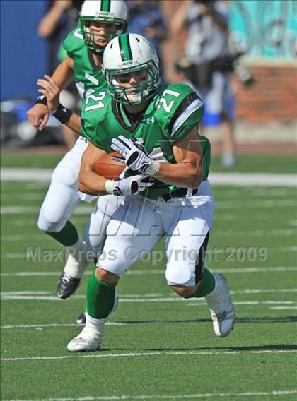 Thumbnail 2 in Plano West vs Carroll (Tom Landry Classic) photogallery.