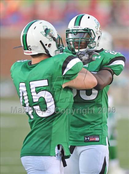Thumbnail 2 in Plano West vs Carroll (Tom Landry Classic) photogallery.