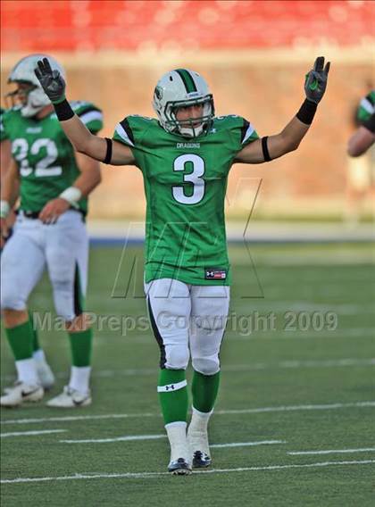 Thumbnail 2 in Plano West vs Carroll (Tom Landry Classic) photogallery.