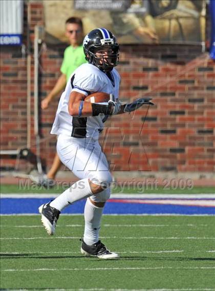 Thumbnail 1 in Plano West vs Carroll (Tom Landry Classic) photogallery.