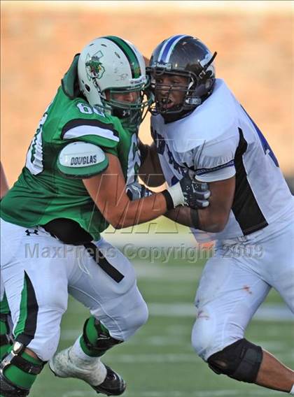 Thumbnail 2 in Plano West vs Carroll (Tom Landry Classic) photogallery.
