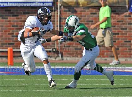 Thumbnail 3 in Plano West vs Carroll (Tom Landry Classic) photogallery.