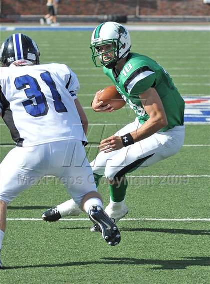 Thumbnail 1 in Plano West vs Carroll (Tom Landry Classic) photogallery.