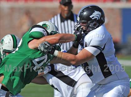 Thumbnail 3 in Plano West vs Carroll (Tom Landry Classic) photogallery.