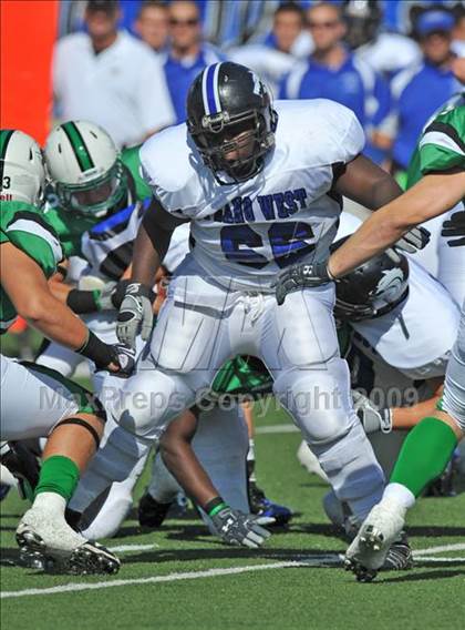 Thumbnail 2 in Plano West vs Carroll (Tom Landry Classic) photogallery.