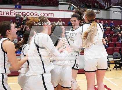Thumbnail 2 in Archbishop Mitty vs. Pinewood (CIF CCS Open Division Final) photogallery.