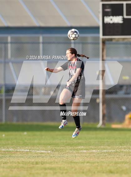 Thumbnail 2 in Bishop Grimes vs Tully photogallery.