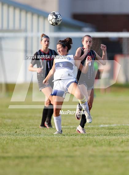 Thumbnail 1 in Bishop Grimes vs Tully photogallery.