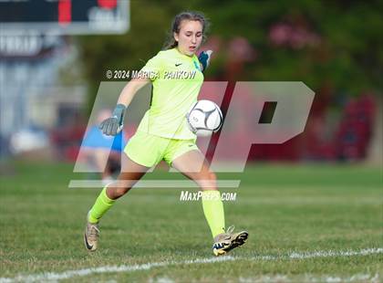 Thumbnail 3 in Bishop Grimes vs Tully photogallery.
