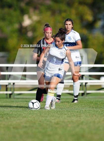 Thumbnail 3 in Bishop Grimes vs Tully photogallery.
