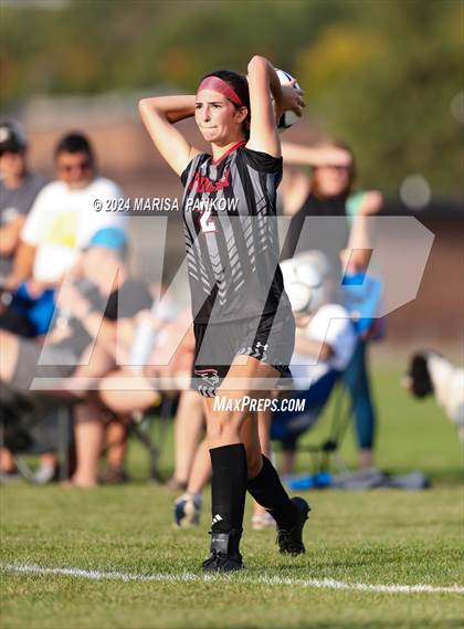Thumbnail 3 in Bishop Grimes vs Tully photogallery.