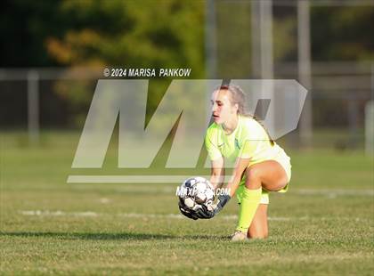 Thumbnail 1 in Bishop Grimes vs Tully photogallery.