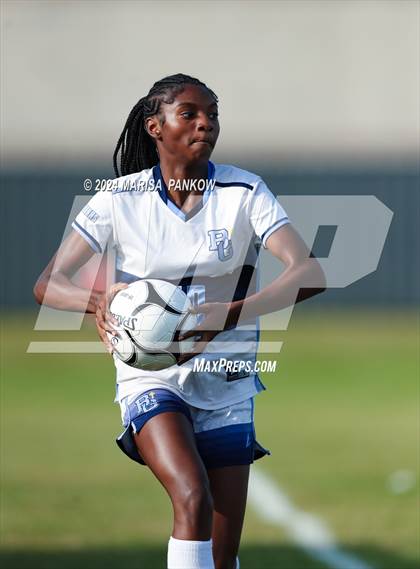 Thumbnail 2 in Bishop Grimes vs Tully photogallery.