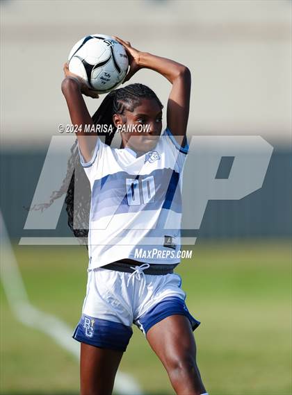 Thumbnail 3 in Bishop Grimes vs Tully photogallery.
