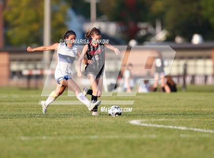 Thumbnail 2 in Bishop Grimes vs Tully photogallery.