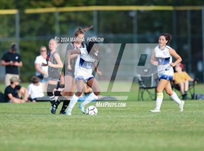 Thumbnail 1 in Bishop Grimes vs Tully photogallery.