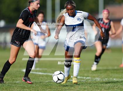Thumbnail 2 in Bishop Grimes vs Tully photogallery.