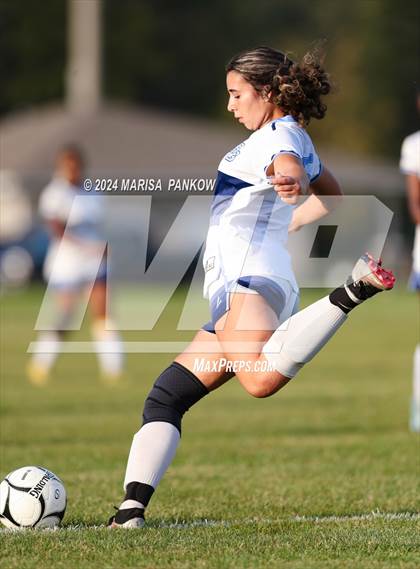 Thumbnail 1 in Bishop Grimes vs Tully photogallery.