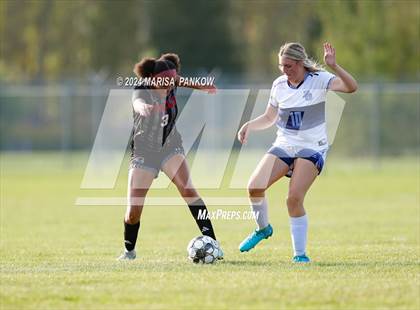 Thumbnail 3 in Bishop Grimes vs Tully photogallery.