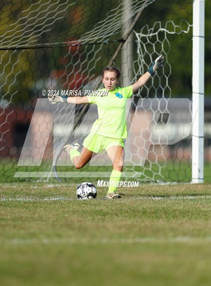 Thumbnail 1 in Bishop Grimes vs Tully photogallery.