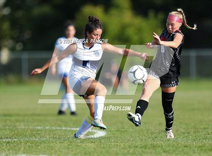 Thumbnail 1 in Bishop Grimes vs Tully photogallery.