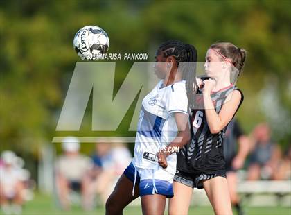 Thumbnail 2 in Bishop Grimes vs Tully photogallery.